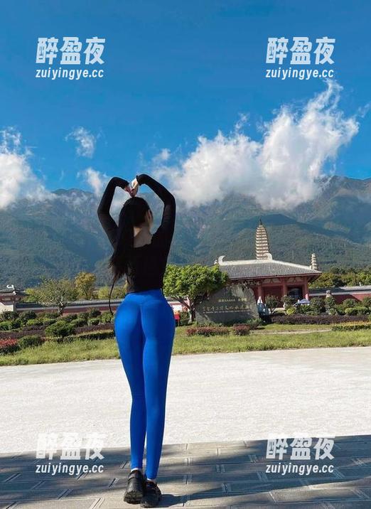 120斤的小王同学 微密圈 - 120斤的小王同学的写真专辑:甚至连女孩在叹气!