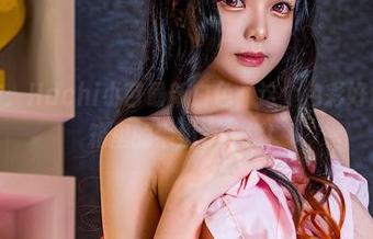 原图直击：Hachi小芭最新白色，这个色彩好像和我冰箱里的牛奶有一拼！