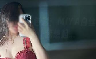 微密圈 - 微妙的色彩：MIYA白丝写真大全，让我想起…
