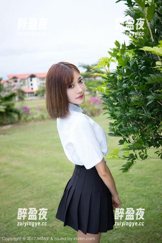 MiStar魅妍社-Ashely丽丽 MiStar魅妍社 - Ashely丽丽私拍户外合集:不说了,草丛里虫子太多