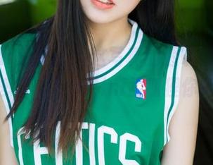 MiStar魅妍社 - 这写真的透明感，看了让我想多了，FoxYini孟狐狸你真有一套。