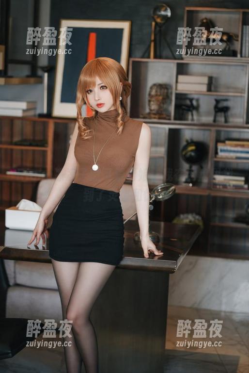 Rioko凉凉子 Rioko凉凉子的可爱厨娘,我在网盘里找到了灵感和惊愕