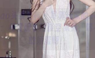 TouTiao头条女神 - 写真玩家的.low-key要求：杨曼妮私拍镂空袜兔，喘不过气的娇羞啊！