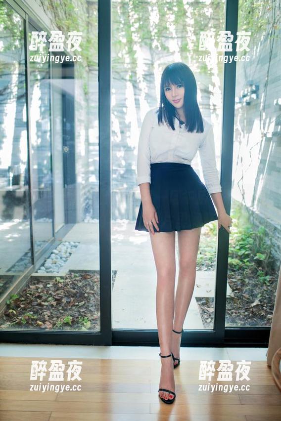TuiGirl推女郎-模特林夕 TuiGirl推女郎 - 就像一场午后小雨,模特林夕学妹的写真和图片里搁置的情愫
