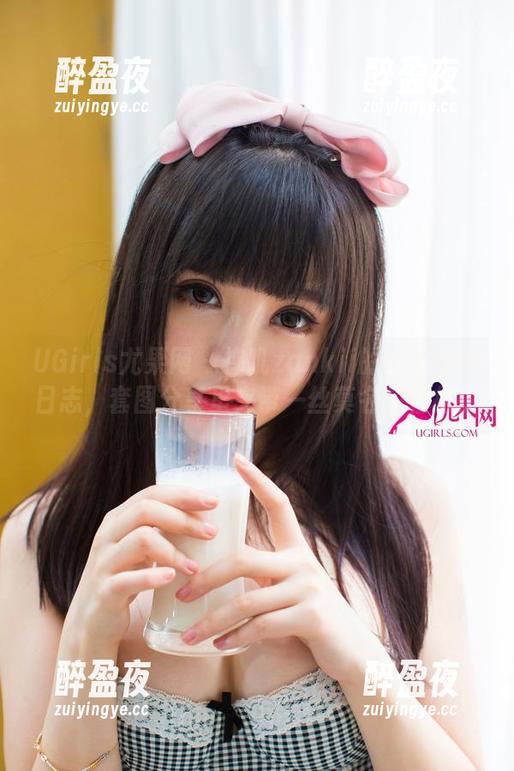 UGirls尤果网-禅叽zankii UGirls尤果网 - 禅叽zankii的白色观察日志,套图分享里夹带一丝莫名的轻松。