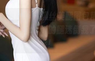 XIAOYU语画界 - 黑丝美腿图包精选，不小心让王馨瑶yanni的腿迷倒我了，求合影！