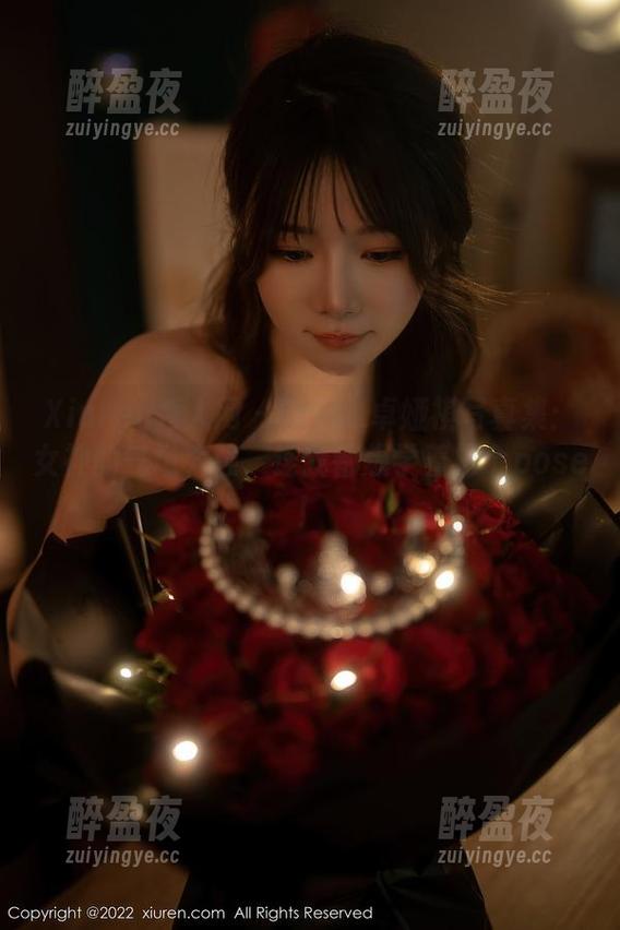 Xiuren秀人网-Cris_卓娅祺 Xiuren秀人网 - Cris_卓娅祺写真集:女神的气场太强,连我都想学着摆个pose!
