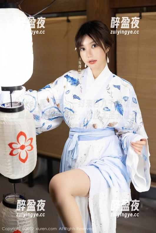 Xiuren秀人网-九千柒柒 Xiuren秀人网 - 一封来自九千柒柒的信:跟随苗条制服妹子,原图无圣光让你无法转移目光!