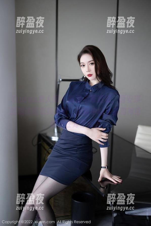 Xiuren秀人网-唐安琪 Xiuren秀人网 - 高清不带滤镜,唐安琪的唱诗班老师系列,原图中的姿态和神情,像是在对你低语。