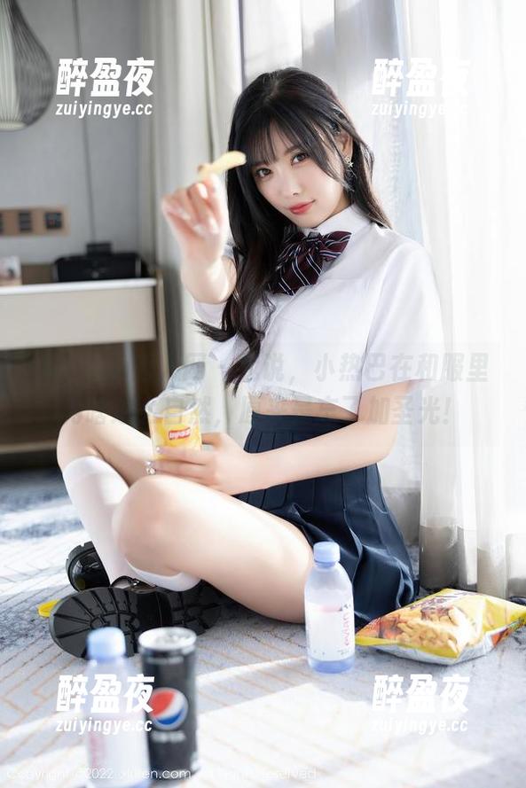 Xiuren秀人网-小热巴 Xiuren秀人网 - 我说,小热巴在和服里为啥这么自然,原来是忘了加圣光!