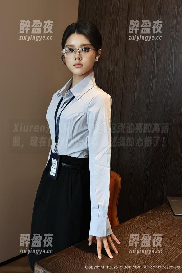 Xiuren秀人网-林文文 Xiuren秀人网 - 林文文这张油亮的高清照,现在仅剩口水可以描述我的心情了!