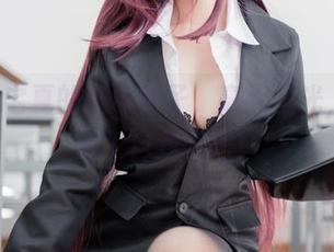 Yoko宅夏的红色格子，毫无圣光，也太放飞自我了吧！