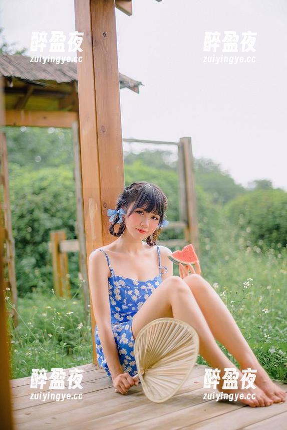 miko酱ww 更新!miko酱ww的蛋白大熊猫,感觉我在看萌萌的二次元