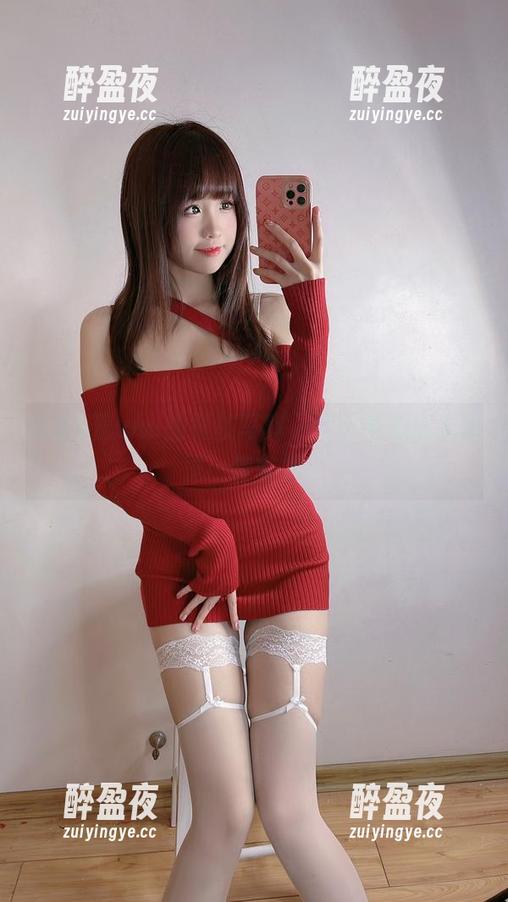 miko酱ww miko酱ww的雾枝写真,那个手势让人想歪…特禽媚?