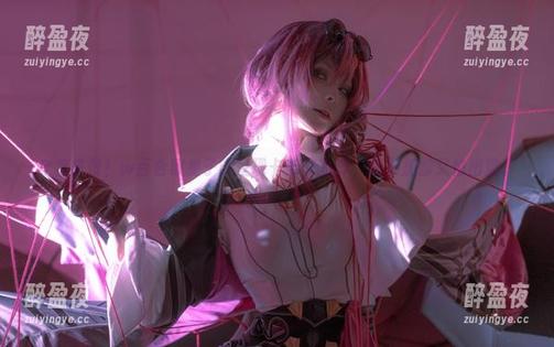 w百合欧皇子w 全集备份!w百合欧皇子w呈现卡芙卡写真,想参加却又怕出糗。