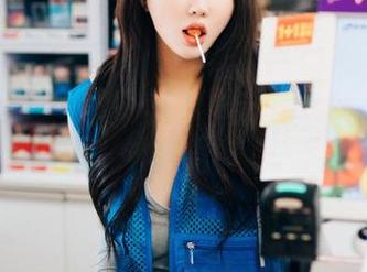 素白无限——yeeun孙乐乐的写真小宇宙