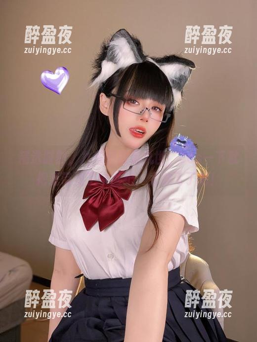 精选时刻，九言的路易九世，cos一下就把我带到了中世纪，太放飞了吧！