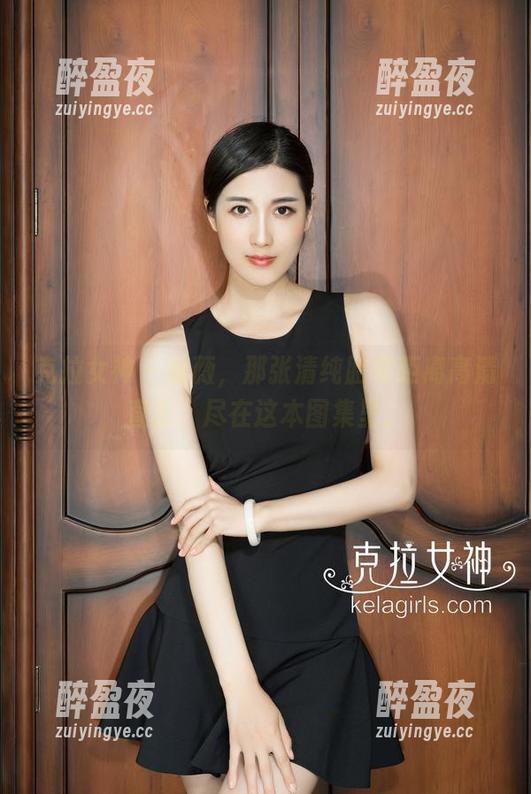 克拉女神-薇薇 克拉女神 - 薇薇,那张清纯脸零距离高清直击,尽在这本图集里。