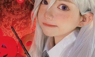 六二二同学w的长腿合集——人只需一条腿就能喝茶了,够长吧!