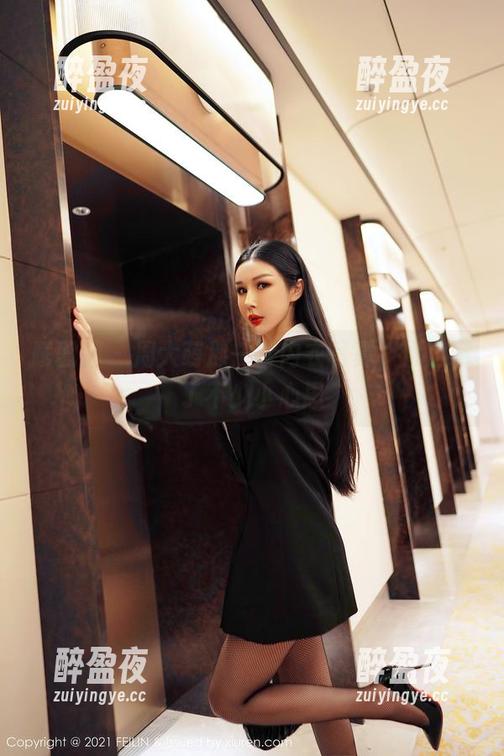 嗲囡囡-周大萌 嗲囡囡 - 周大萌那一套内衣写真,肯定藏了不少小心思