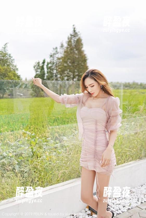 嗲囡囡-娜依灵儿 嗲囡囡 - 这才是正确的穿法!娜依灵儿最新写真里的睡衣,不看后悔。