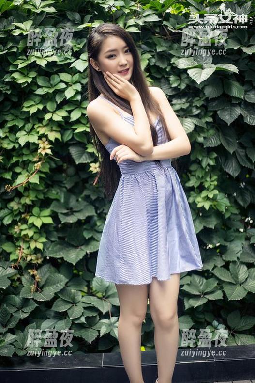 头条女神 - 小小鱼的职业装：无圣光，照出真实职场心态