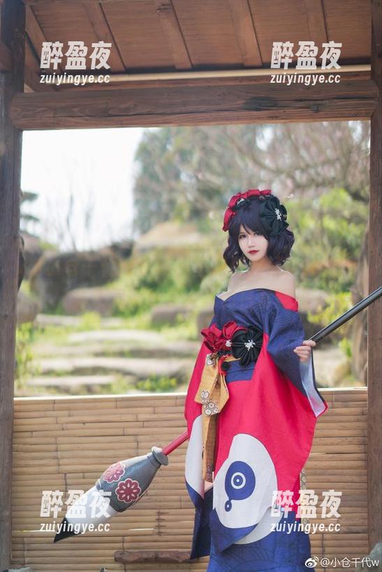 小仓千代w 当小仓千代w从制服里闪亮登场,高清图集瞬间就成了大家的日常眼福