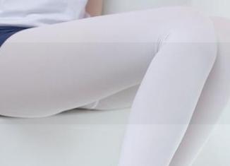 少女秩序 - 小葵的校园随拍，最新套图让你一秒穿梭回去，唉，好怀念。