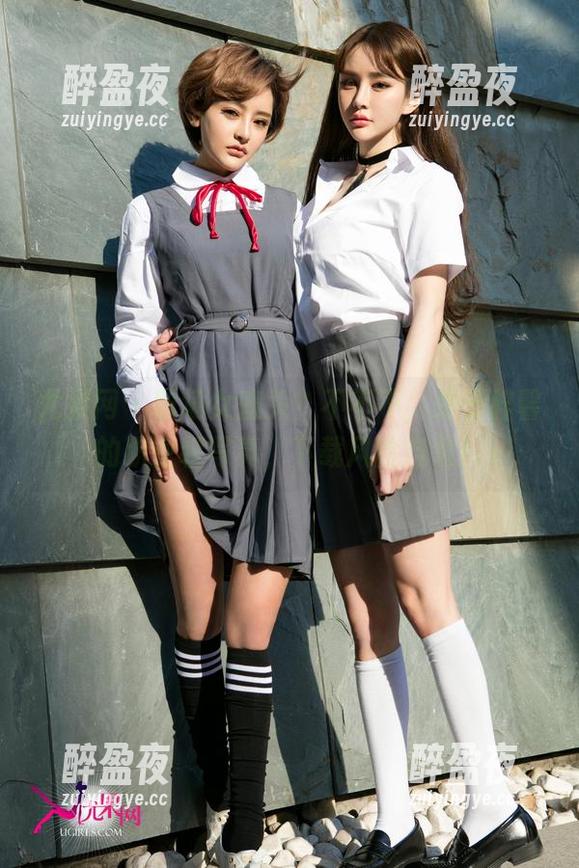 尤果网-于梓馨 尤果网 - 职场女魔头?不不不,是于梓馨的职业装写真,下载风险自负!