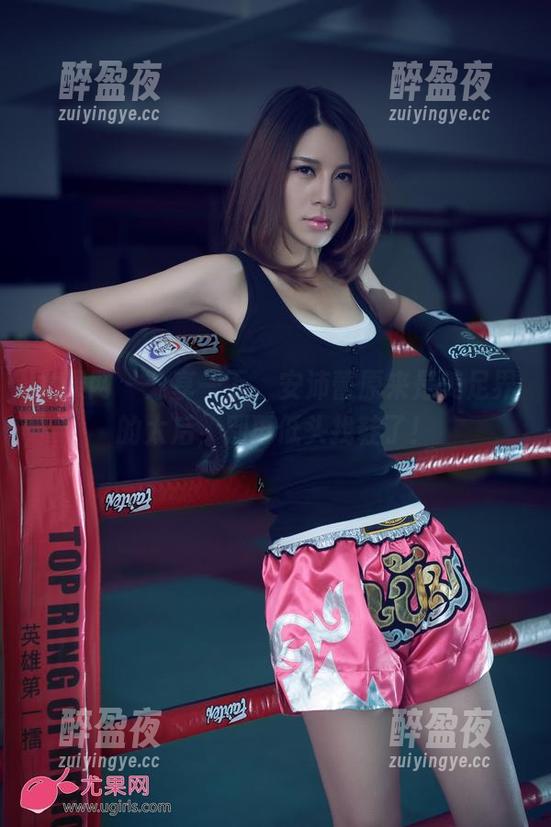 尤果网-安沛蕾 尤果网 - 分享一下,安沛蕾原来是美足界的太后,别再低头找鞋了!