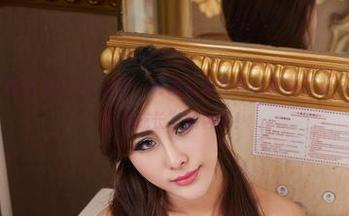 尤物馆 - 清纯的Amrita贞贞,高清就像在我心里种下了一颗“弱女子慢慢成长”的种子!