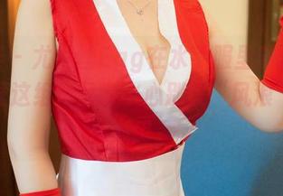 尤蜜荟 - 尤妮丝Egg在水手服里若隐若现，下载这组作品得小心别被“风浪”搅乱心思。