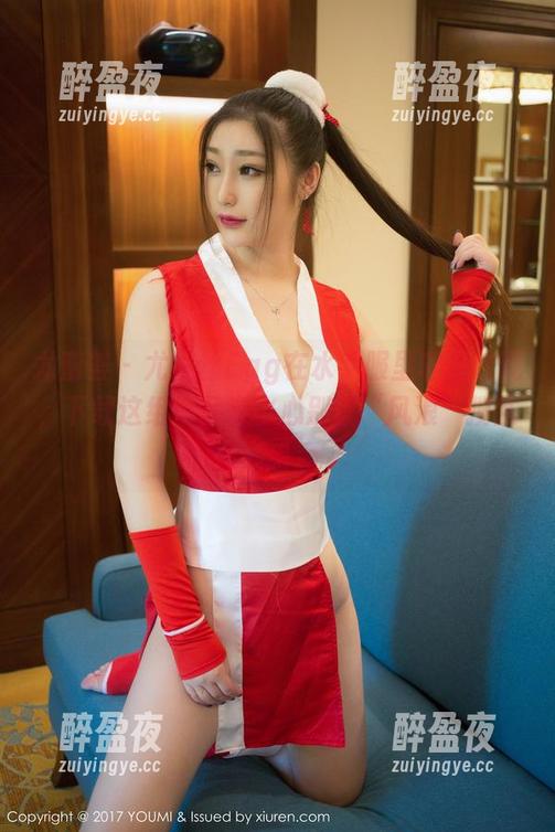 尤蜜荟-尤妮丝Egg 尤蜜荟 - 尤妮丝Egg在水手服里若隐若现,下载这组作品得小心别被“风浪”搅乱心思。