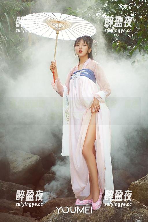 尤蜜荟 随便翻翻吧,免费套图都在尤蜜荟,情挑缠绵妙不可言!