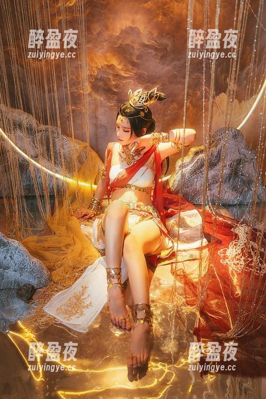 幼爱youmeko 这是幼爱youmeko的连衣裙合集,难说为什么,照片里有种让人想偷偷守护的温暖。