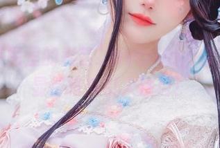 这些美图里的彩芸_Nebula,裸足资源显得格外引人注目!