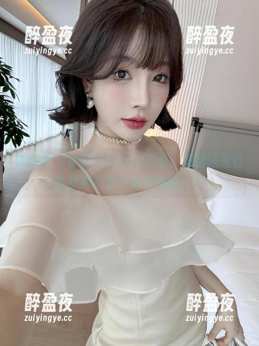 徐莉芝Booty 微密圈 - 徐莉芝Booty在线:美图还是自我暴露?这个透明感啊~~