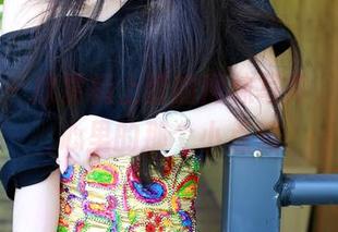 推女神 - 欣赏杨上萱的网袜写真，选中了心里的那个小点滴