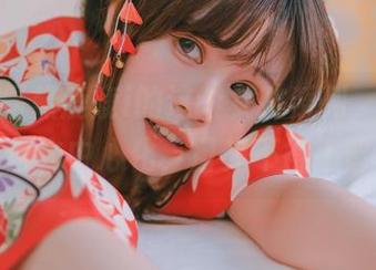 各位!星黛鹿鹿i的这个女孩系列,脸和氛围百分百去中心化,目光不得不留下来!