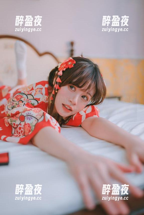各位！星黛鹿鹿i的这个女孩系列，脸和氛围百分百去中心化，目光不得不留下来！