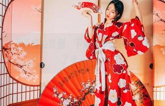 果团网 - 空姐王语纯的套图，下载后本想认真欣赏，结果竟磨蹭了半天……