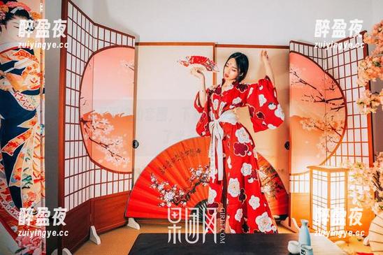 果团网-王语纯 果团网 - 空姐王语纯的套图,下载后本想认真欣赏,结果竟磨蹭了半天……