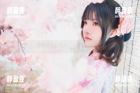 更新了桜桃喵的灰丝照片，一只猫的优雅不容小觑！