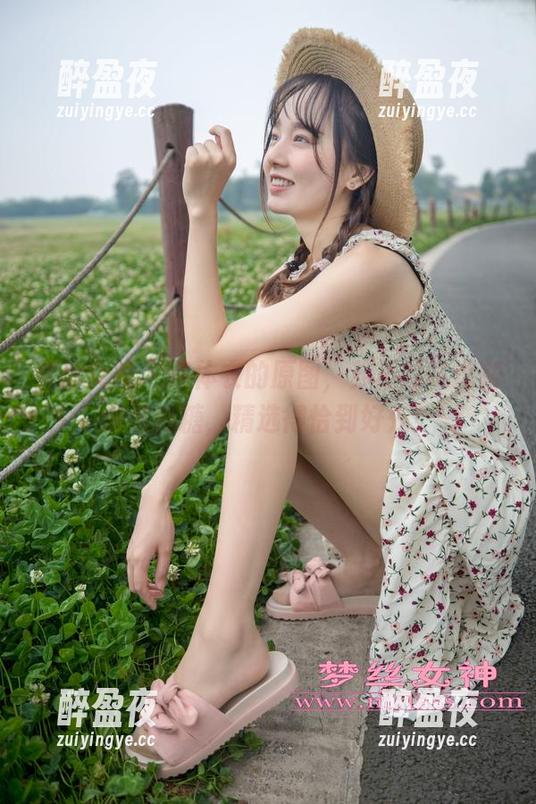 梦丝女神-苏柔 梦丝女神 - 连体衣的原图,苏柔的味道就像泡泡糖,精选得恰到好处!