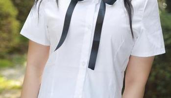 模范学院 - 在白色中翩翩起舞的韩子萱mm——护士也能如此高清下载？