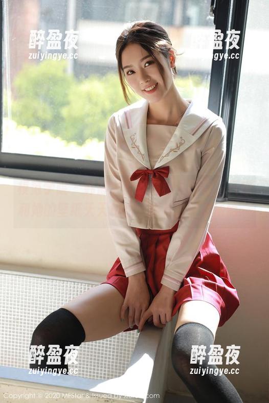 模范学院-韩静安 模范学院 - 韩静安的职场秘书写真,只想和她的壁纸天天相约,肌肤白得心慌慌。