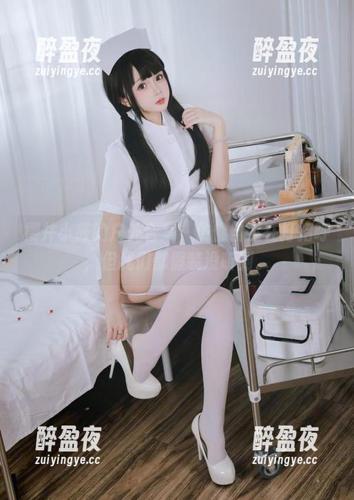 樱井小莜的户外合集，仿佛自然在打招呼，但我们都假装没听到。