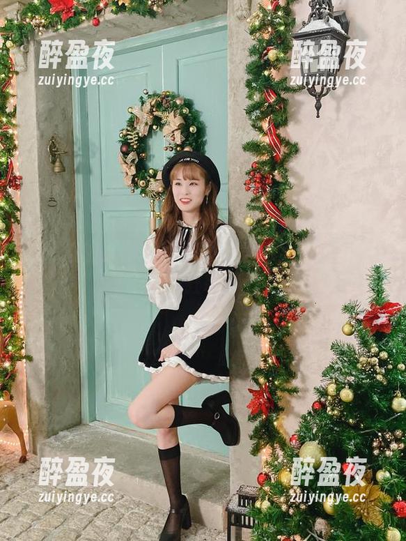 泥泥汝 泥泥汝的美图挑战:能把“圣诞B”玩得更疯狂吗?