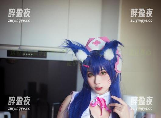 清颜颜子 这位清颜颜子的黑暗护士写真,一边治愈你,一边让你心脏小鹿撞!