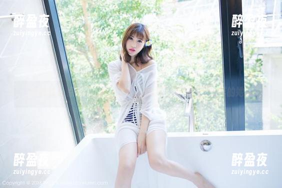 爱蜜社-石心琪 爱蜜社 - 点击网盘,石心琪蕾丝写真带你看不一样的她。